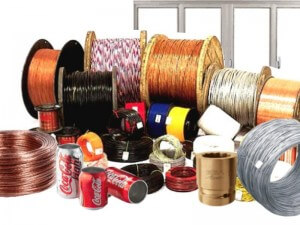 METALES Y CABLES EN DESUSO